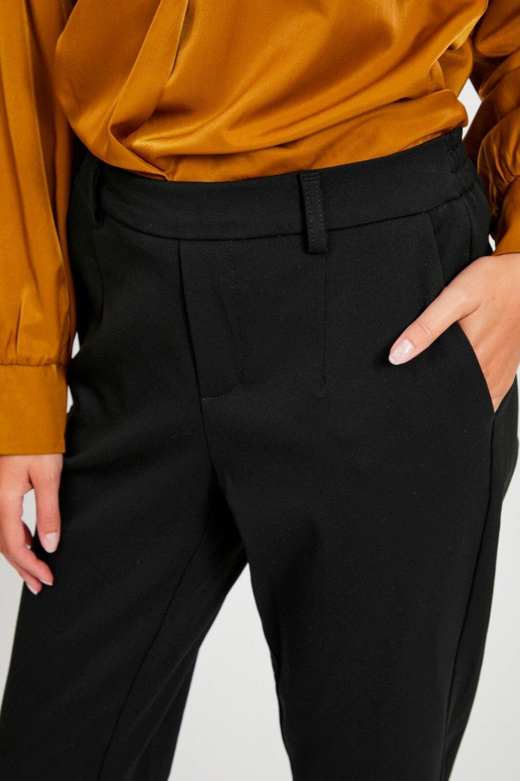 Forudbestilling - Object - ObjLisa Slim Pant Noos - Black (Marts) Bukser 