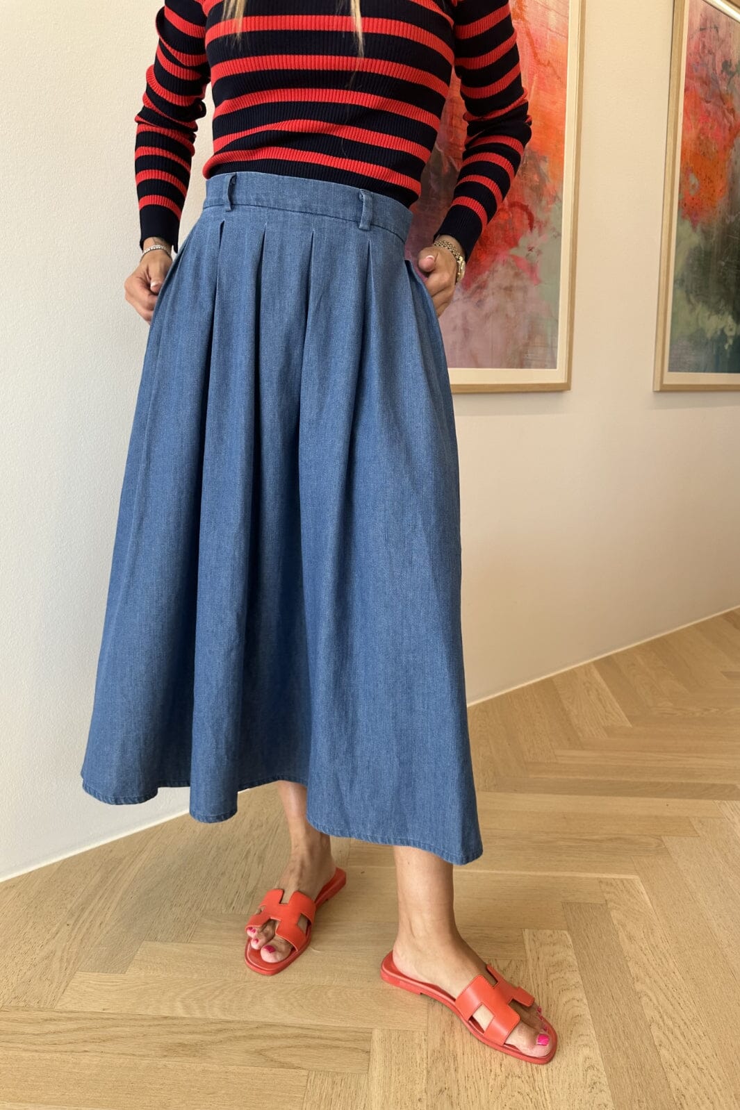 Forudbestilling - Valentin Studio - Chambray Pleated Skirt - Blue Nederdele 