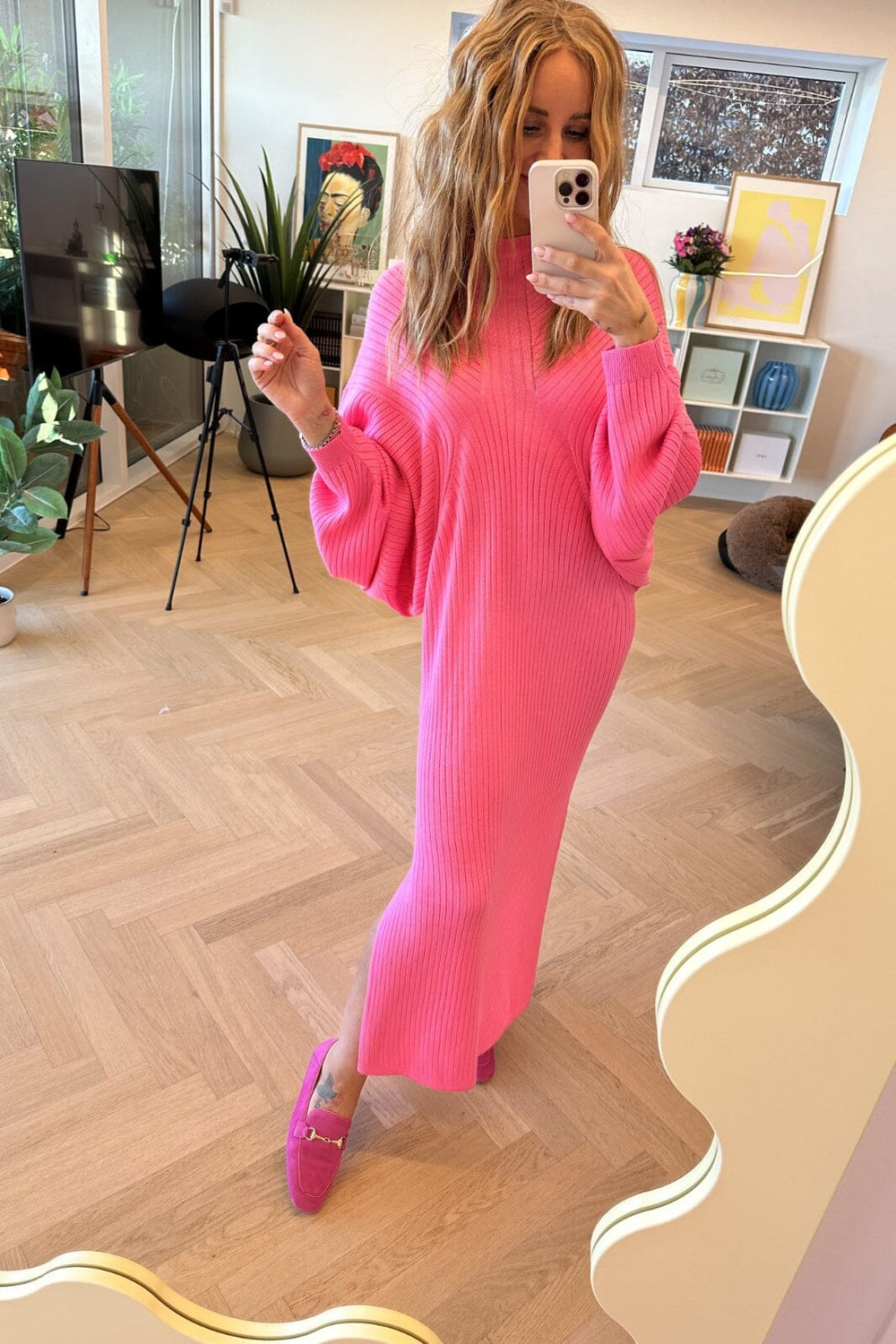 Forudbestilling - Valentin Studio - Cosy Knit Dress - Pink (Marts/April) Kjoler 