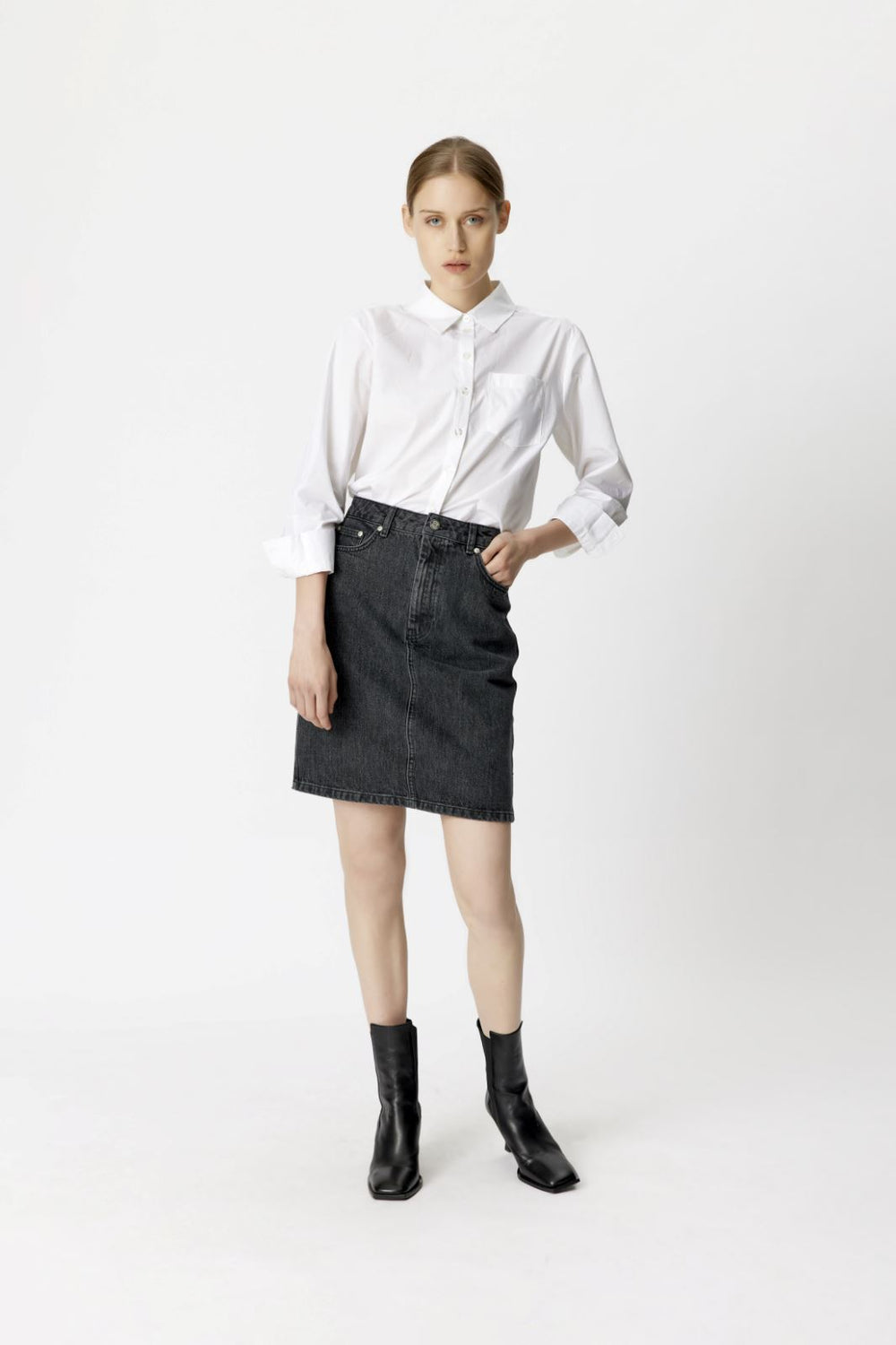 Gestuz - DenaGZ HW mini skirt - Washed black Nederdele 