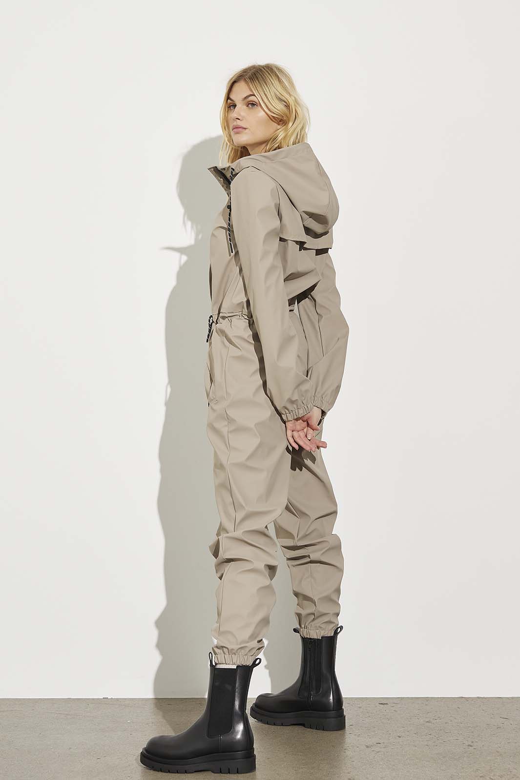 Global Funk - Tiya-G, Connelly, Outerwear - Dark Sand Regntøj 