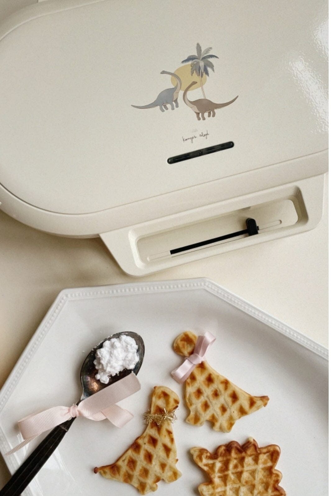 Konges Sløjd - Waffle Maker - Dino Køkkentilbehør 