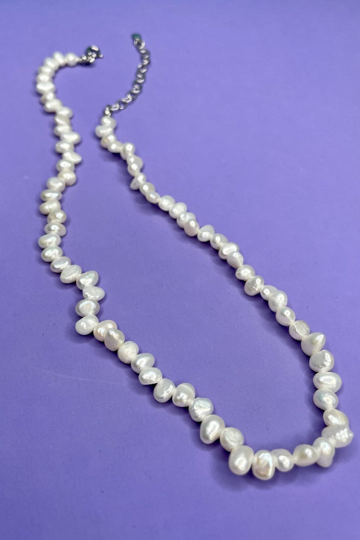 Mellow Moon - Ferskvandsperle halskæde med små perler - Forgyldt Halskæder 