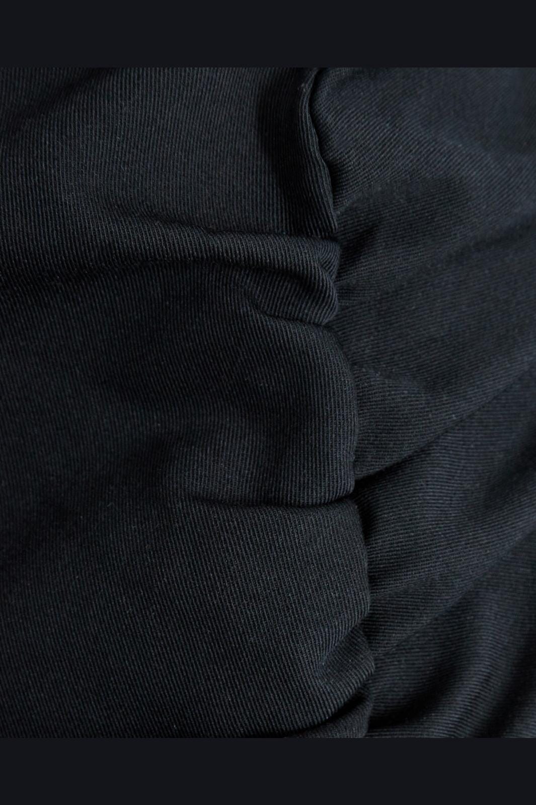Moves By Minimum, Kastalla 2737, Black