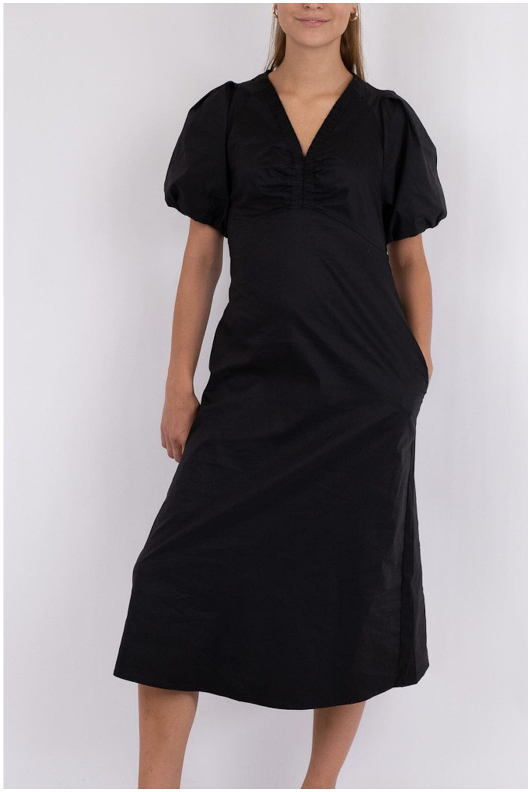 Neo Noir - Illana Poplin Dress - Black Kjoler 