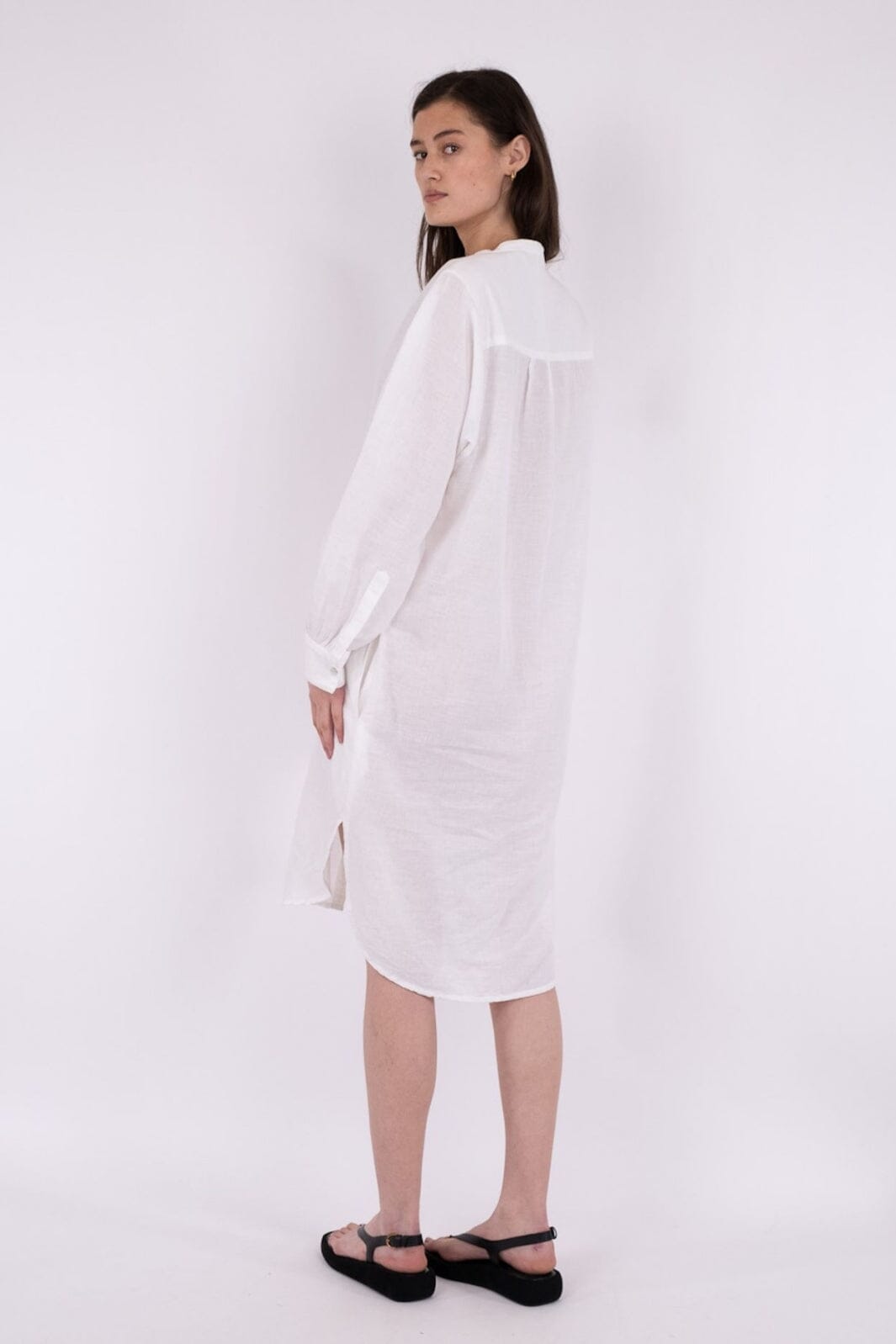Neo Noir - Korbela Linen Shirtdress - White Kjoler 