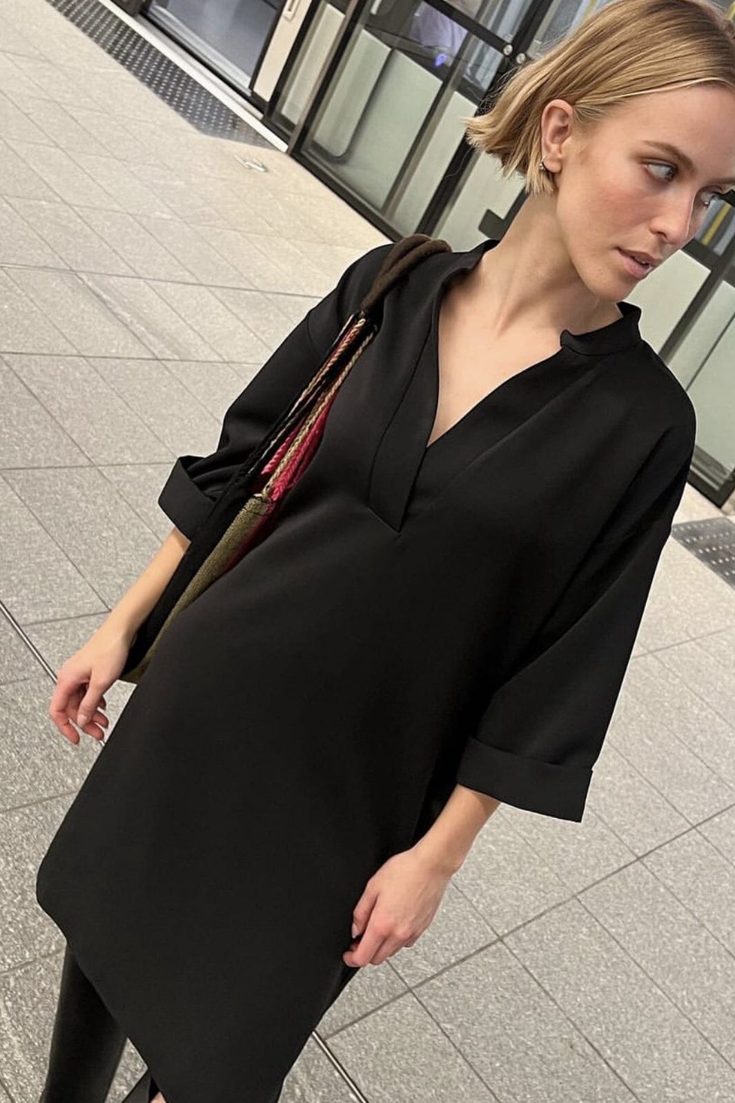 Neo Noir - Limar Crepe Dress - Black Kjoler 