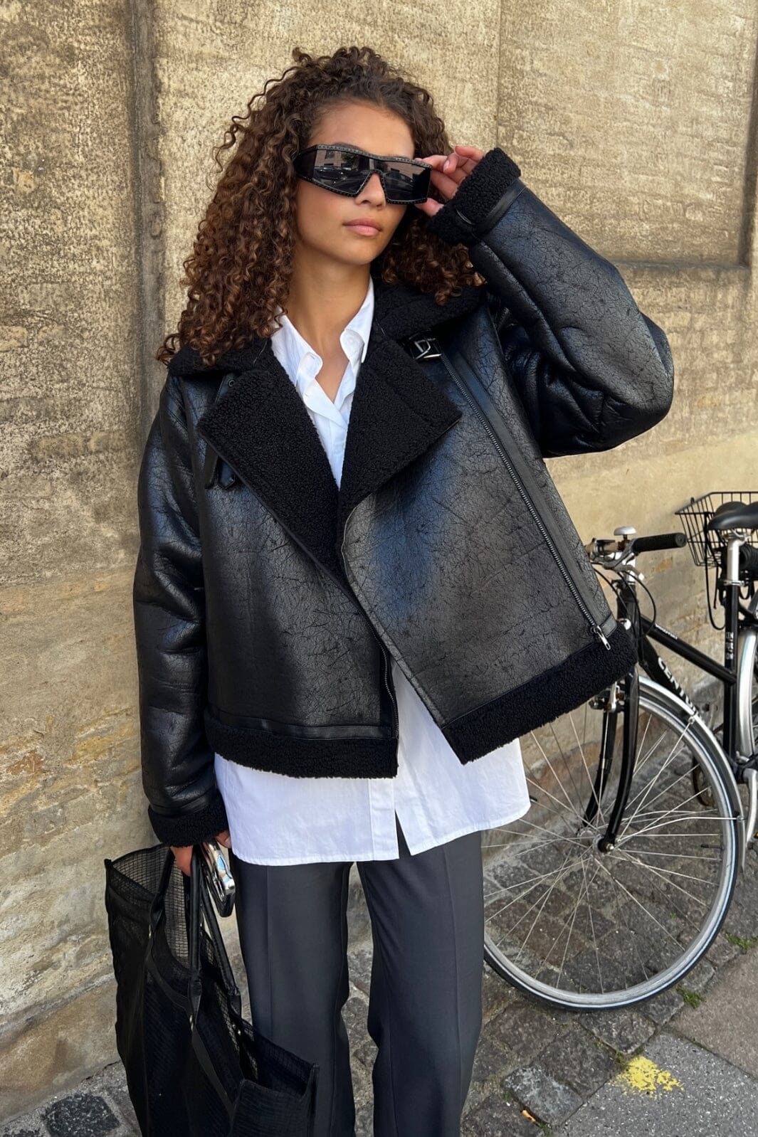Neo Noir - Sadie Teddy Jacket - Black Jakker 