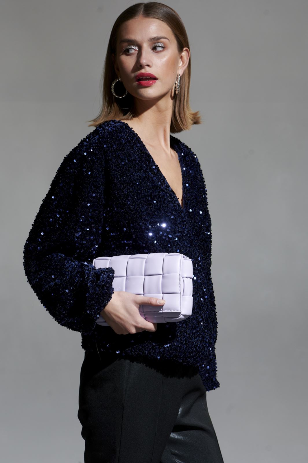Noella - Teagan Wrap Blouse - 535 Royal Blue Bluser 