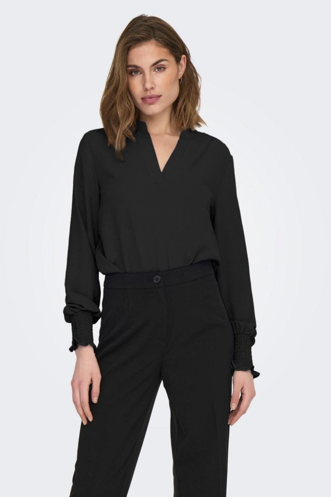 Only - Onlmette V-Neck Ls Smock Top - 4242923 Black Bluser 