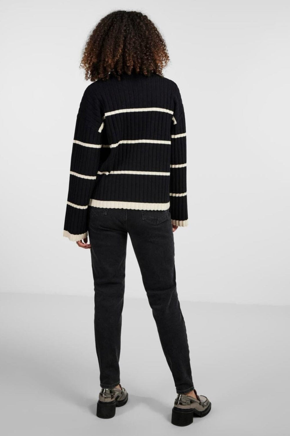 Pieces - Pchilja Ls Knit Dmo - 4293568 Black Cloud Dancer Strikbluser 