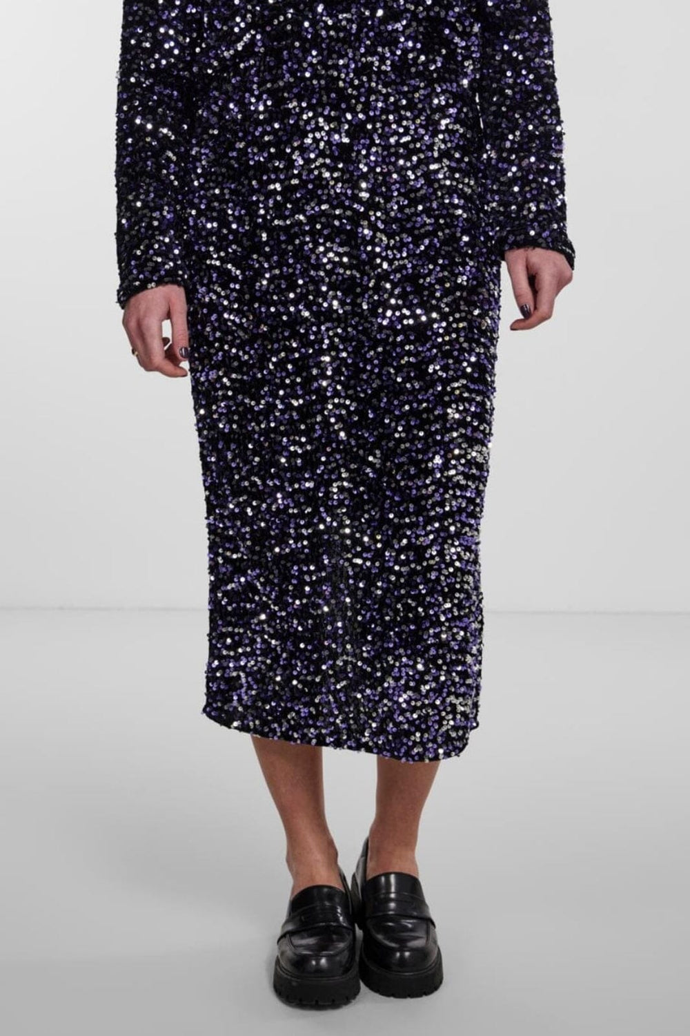 Pieces - Pckam Midi Skirt - 4368513 Black Purple silver sequins Nederdele 