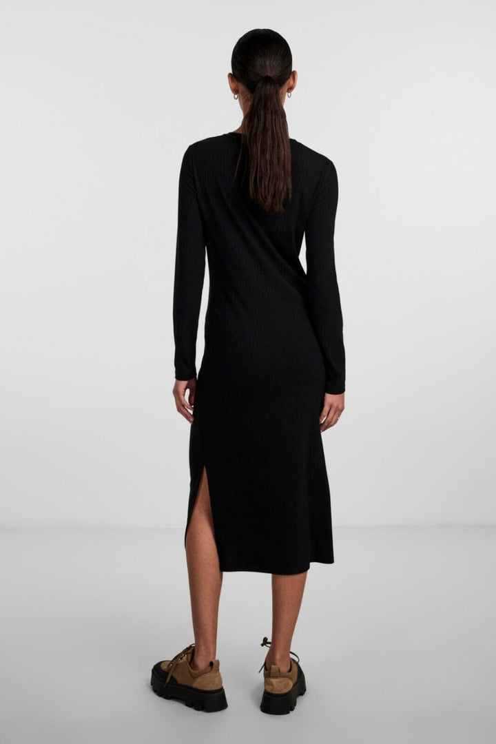 Pieces - Pckylie Ls O - Neck Midi Dress Noos - BlacK Kjoler 