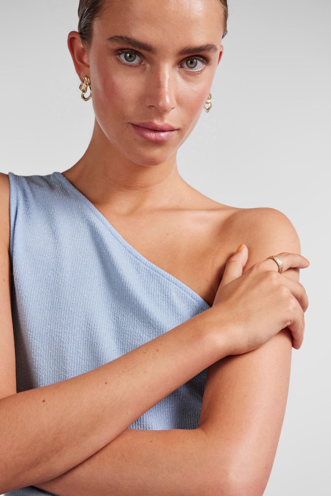 Pieces - Pclina One Shoulder Top - Airy Blue Toppe 
