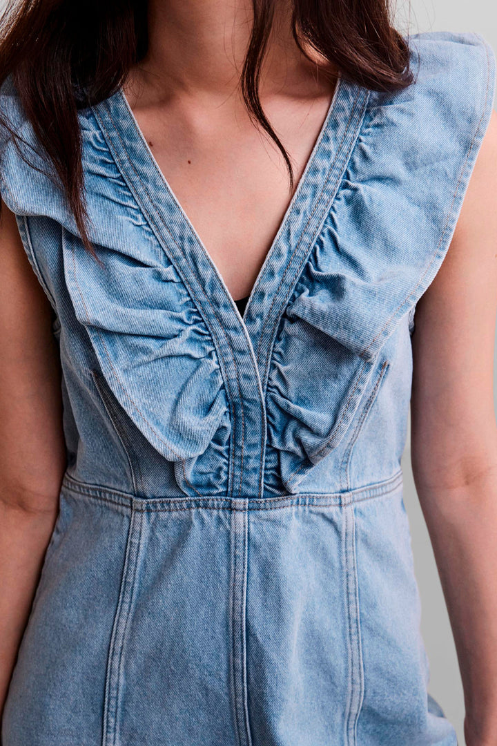 Pieces - Pcnamir Sl Ruffle Dress Lb Bc - Light Blue Denim Kjoler 