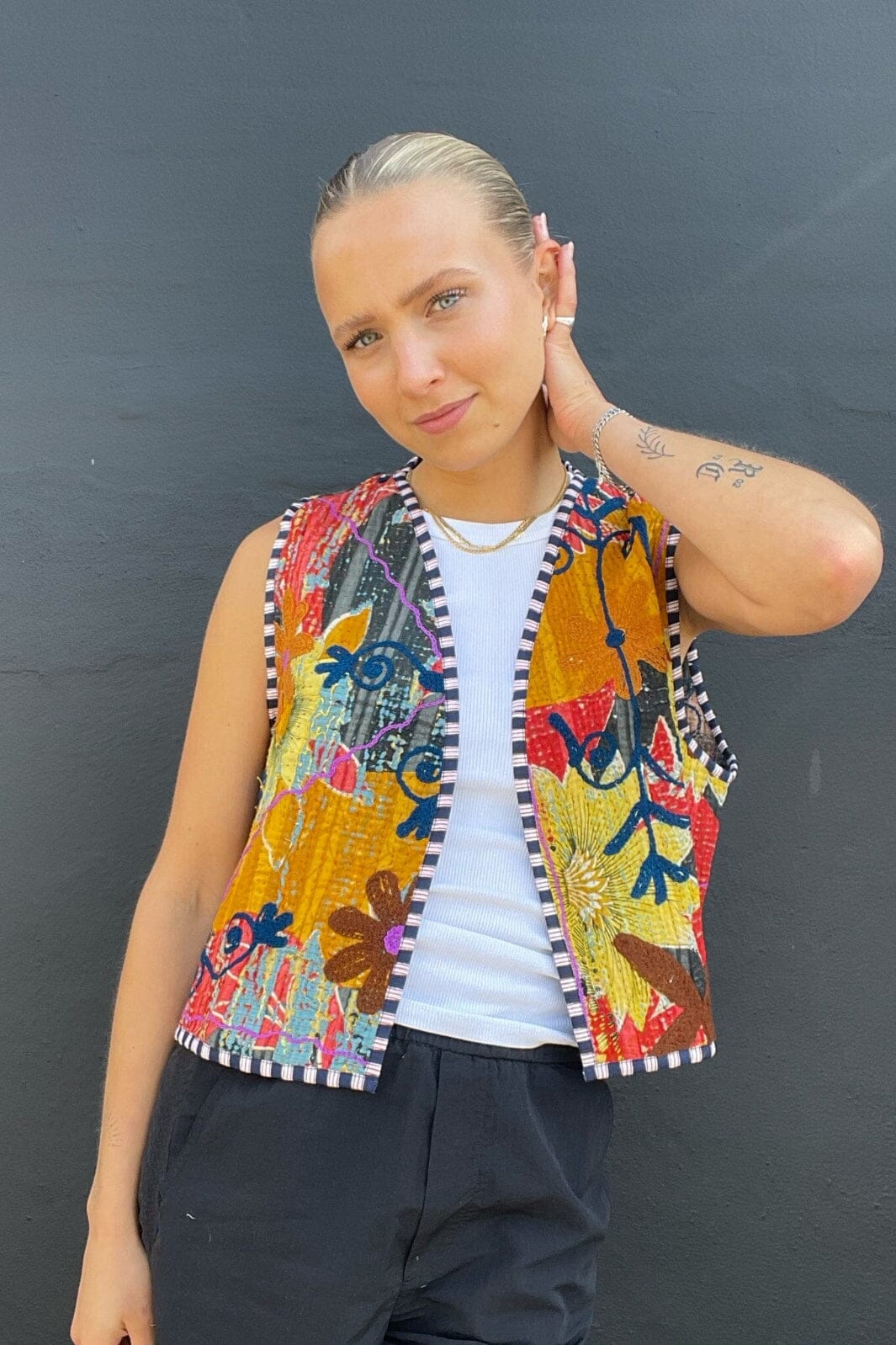 Sissel Edelbo - Gro Kantha Suzani Vest - No. 85 Veste 