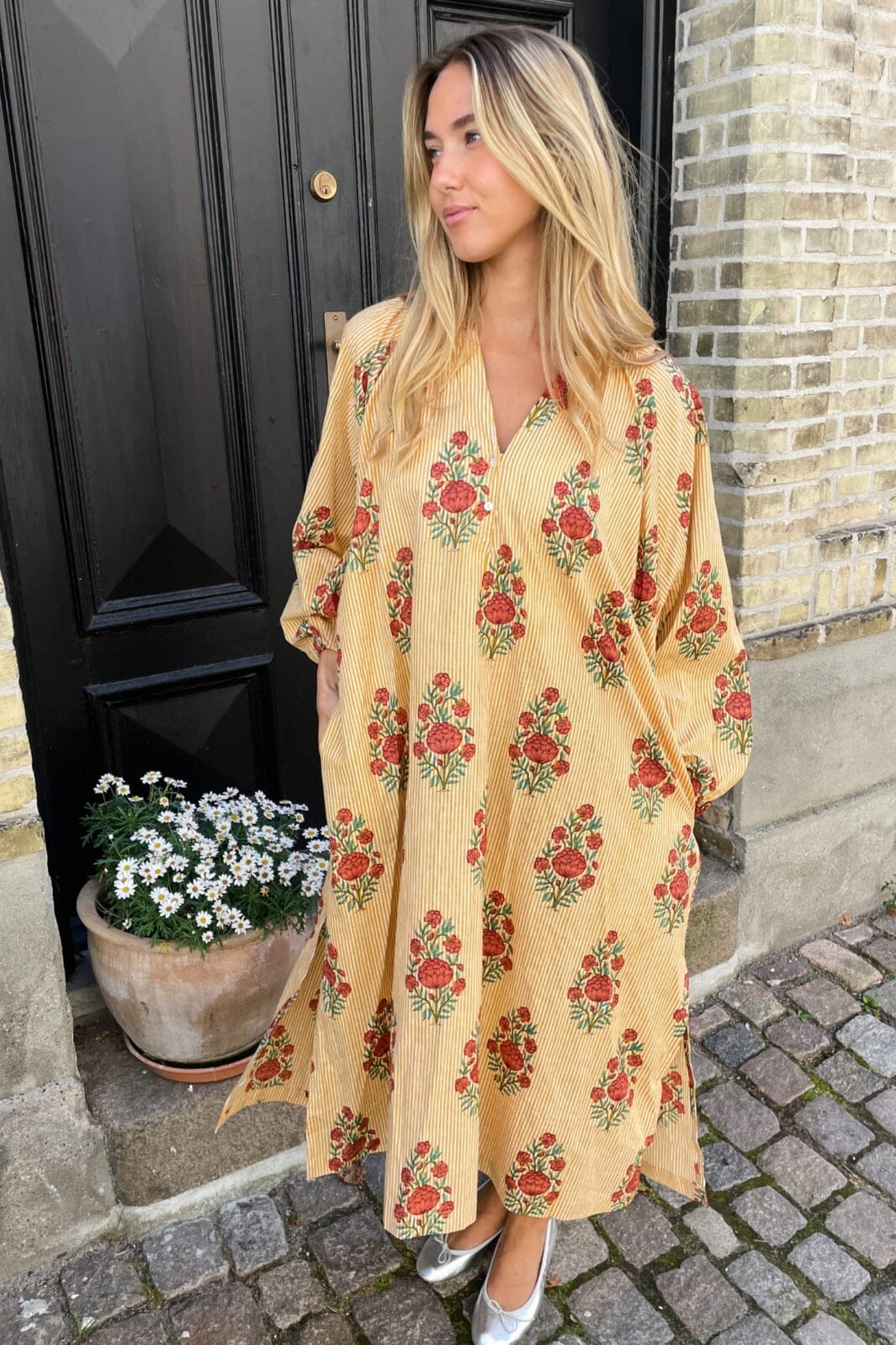 Sissel Edelbo - Lara Organic Cotton Dress • PRE-ORDER - Yellow Mustard Kjoler 