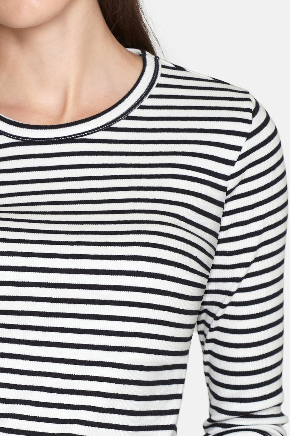 Sisters Point - Eike-Ls.Str - 119 Cream/Black Bluser 