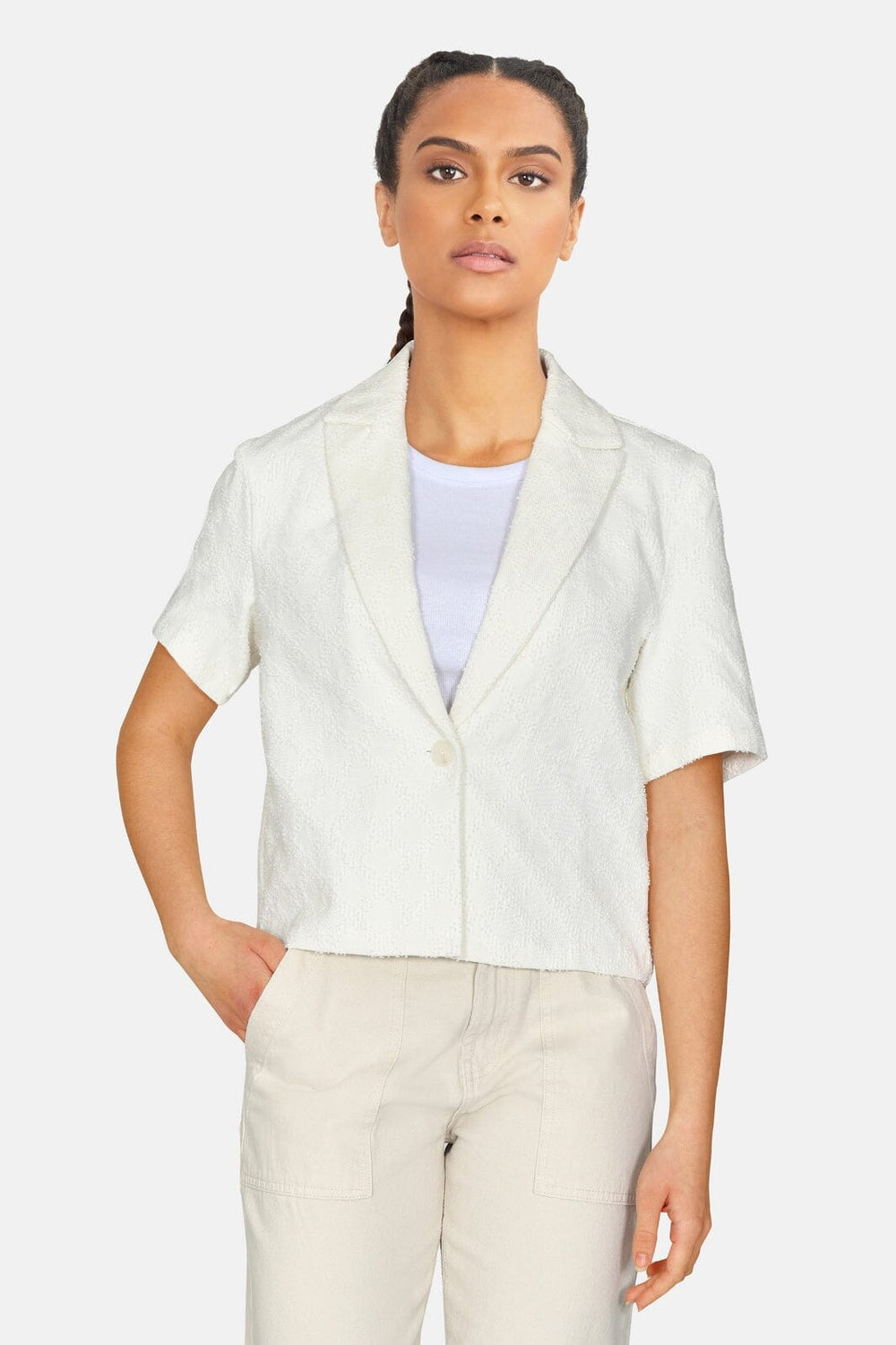 Sisters Point - Esita-Ja - 100 White Blazere 