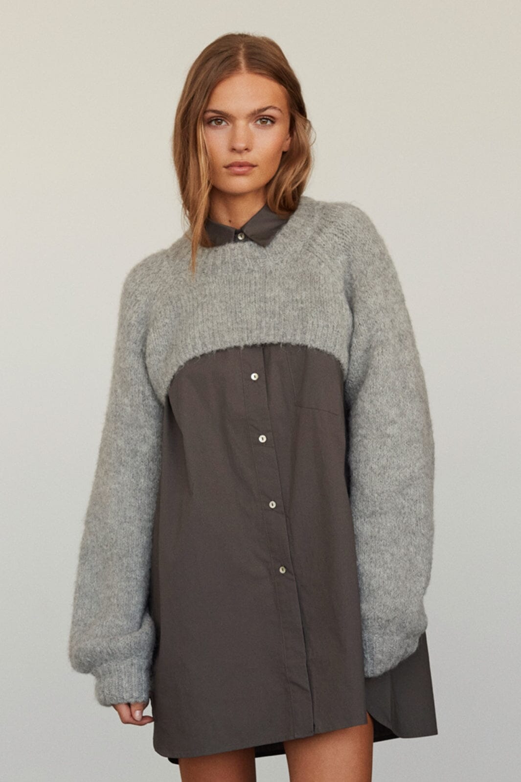 Sofie Schnoor - S234300 Sweater - Grey Mel Strikbluser 