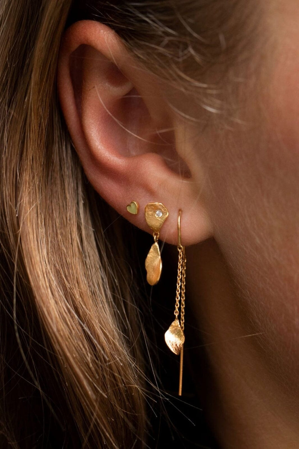 Stine A - Petit Ile De L'Amour Double Chain Earring Gold - 1238-02-S Øreringe 
