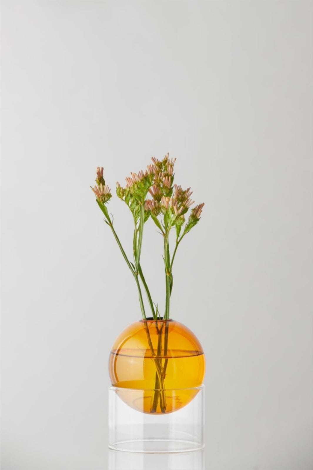 Studio About - Standing Flower Bubble, Low Tube, Amber, 802050A Vaser 