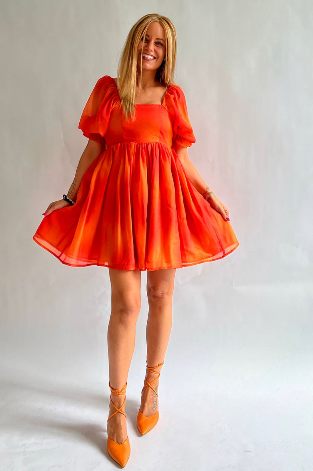 Valentin Studio - Bubble Dress - Orange Tiedye Kjoler 