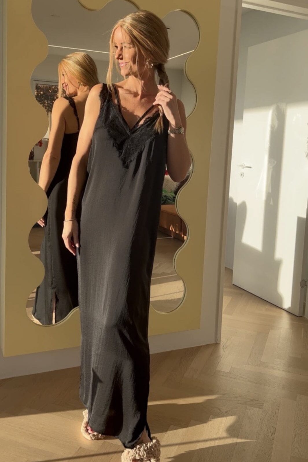 Valentin Studio - String Long Dress - Black Kjoler 